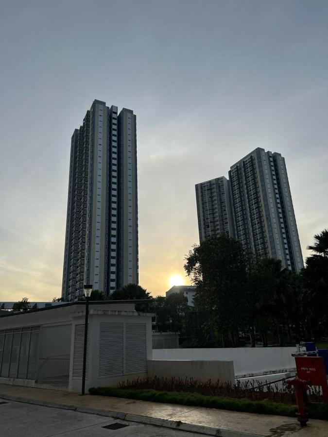 One Hakim Residence, Cerrado Southville City Kampong Tangkas エクステリア 写真
